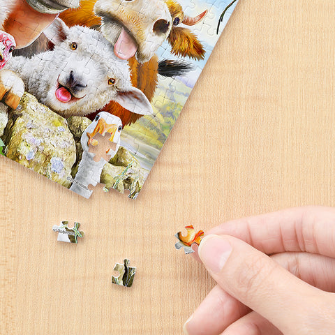 Farm Selfie - 368 Piece XS Jigsaw Puzzle